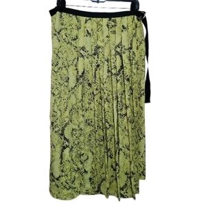 Worthington Neon Yellow and Black Wrap Snake Print Skirt Size 14